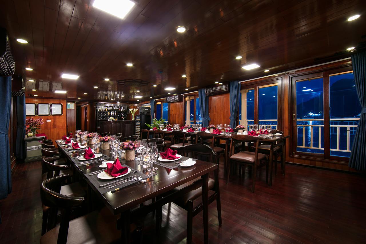 Hotel Flamingo Luxury Cruises Hạ Long Exterior foto